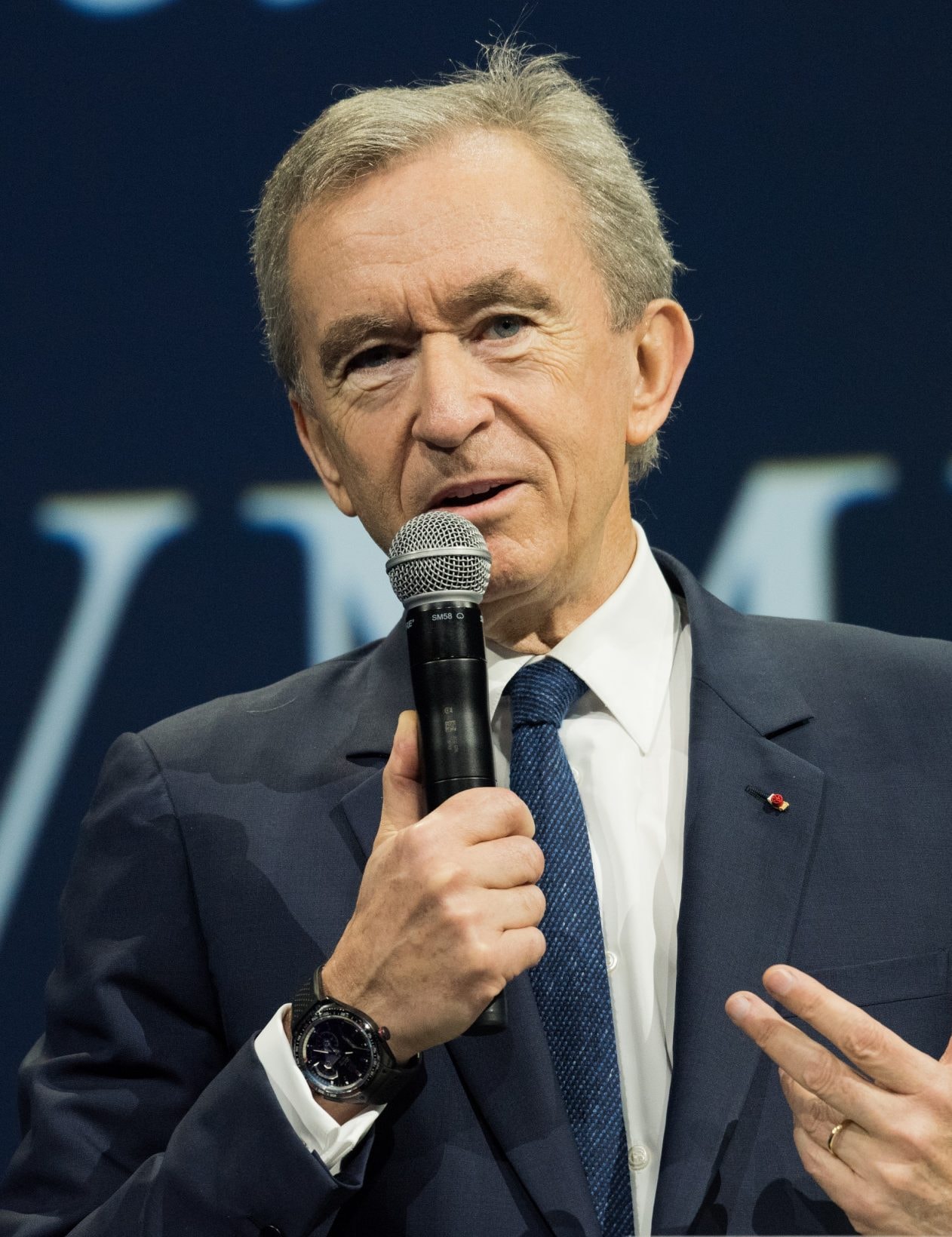 Bernard Arnault assure la succession du groupe LVMH