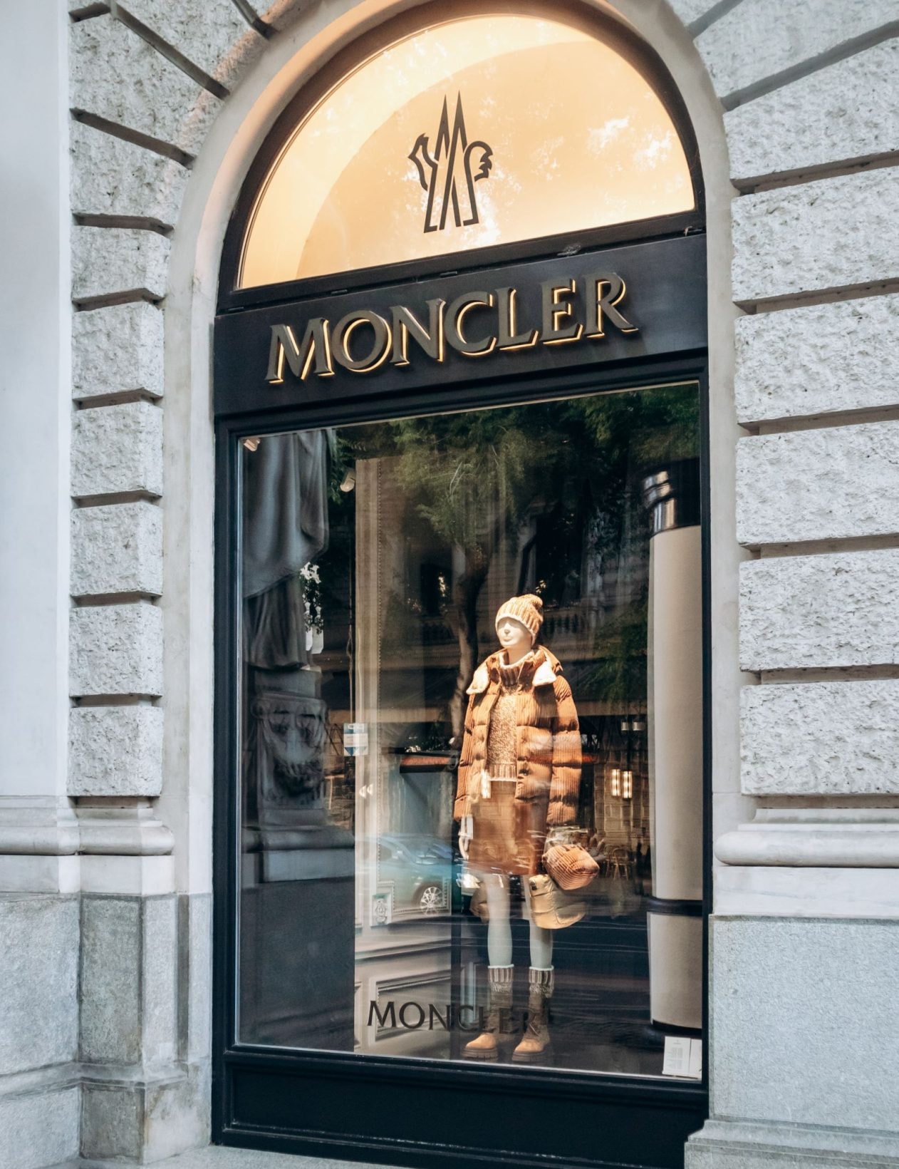 Moncler stays strong despite lower quarter results