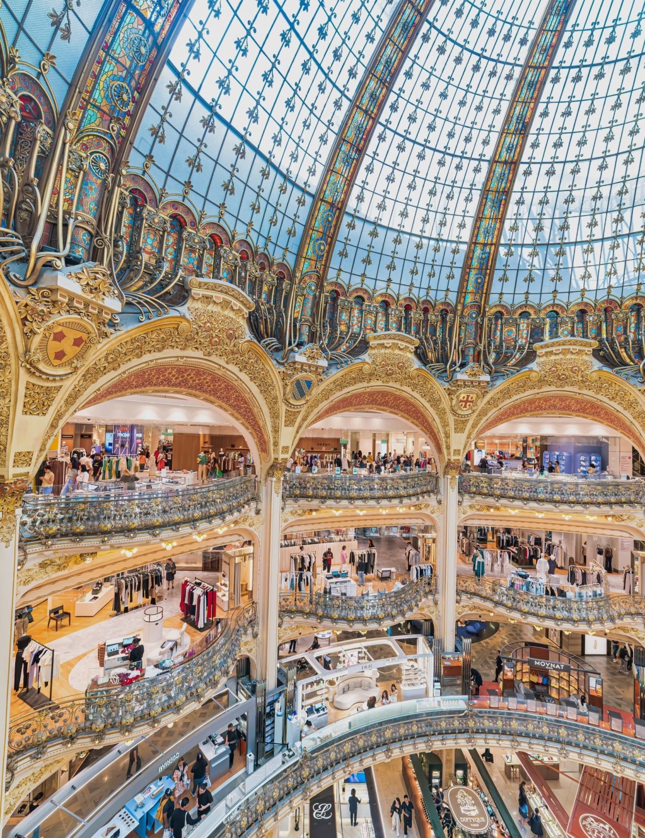 Grands magasins: alors que les Galeries Lafayette investissent, Fondaco dei Tedeschi ferme